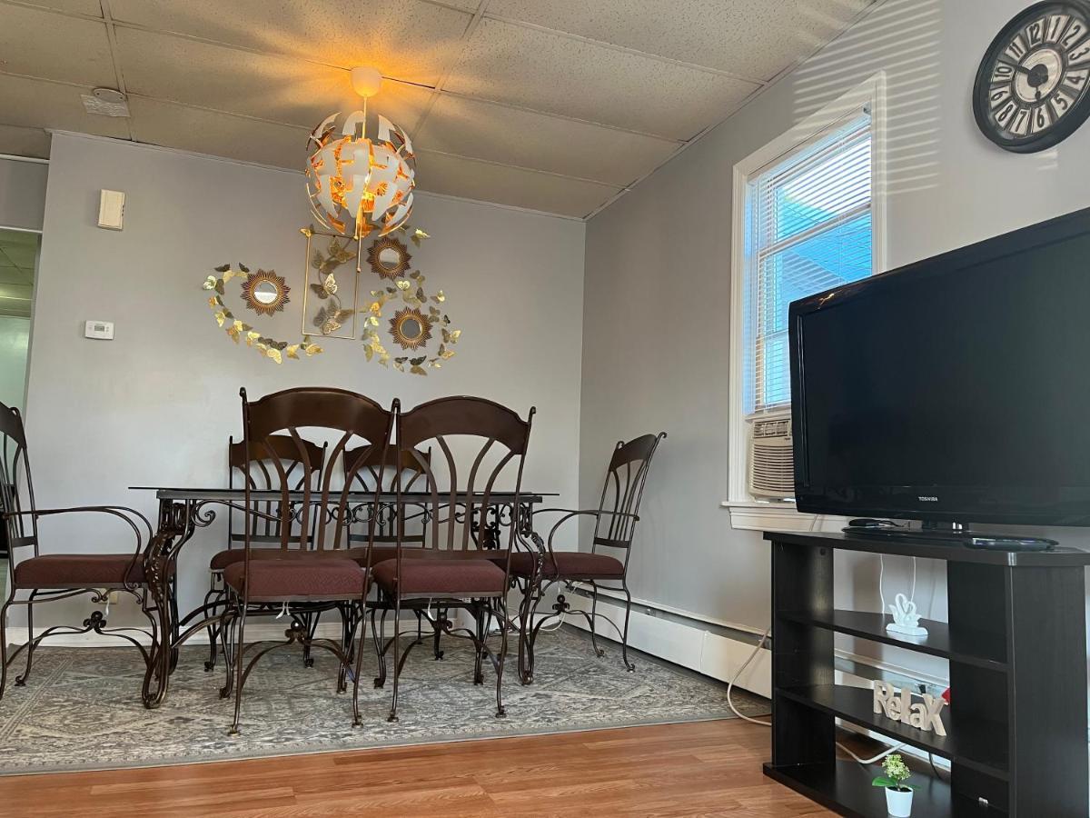 Lovely Three Bedroom Apartment Near Jersey City And Newyork Линден Экстерьер фото