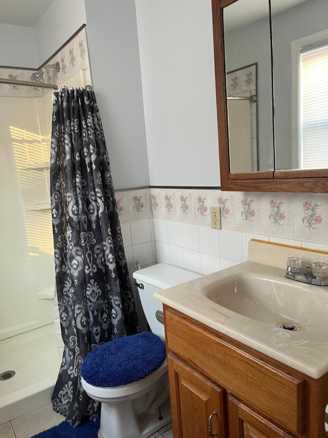 Lovely Three Bedroom Apartment Near Jersey City And Newyork Линден Экстерьер фото